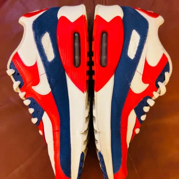 NIKE AIR MAX 90 - Picture 7 of 10